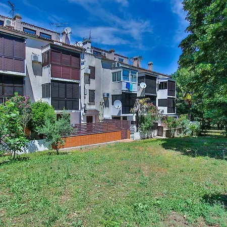 Rona Gradina - In The Green Apartamento *